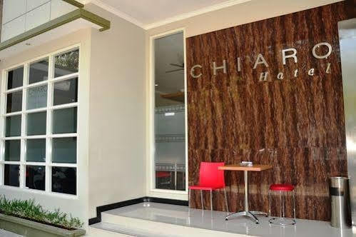 Chiaro Hotel Syariah Сидоарджо Экстерьер фото